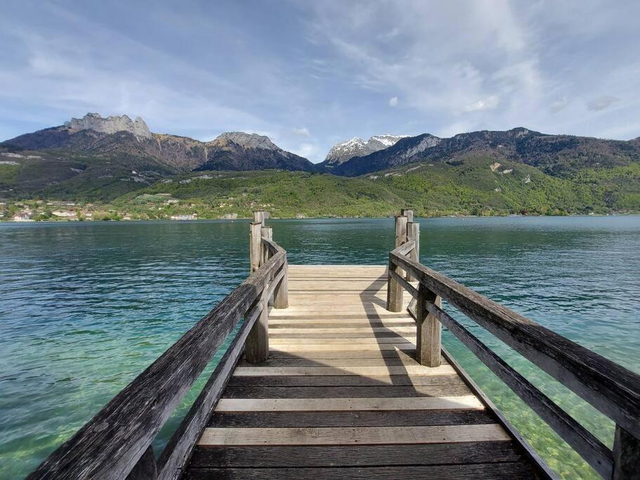 Charmant Et Spacieux Appartement A Quelques Pas Du Lac Duingt Eksteriør billede