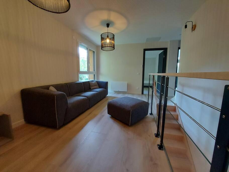 Charmant Et Spacieux Appartement A Quelques Pas Du Lac Duingt Eksteriør billede