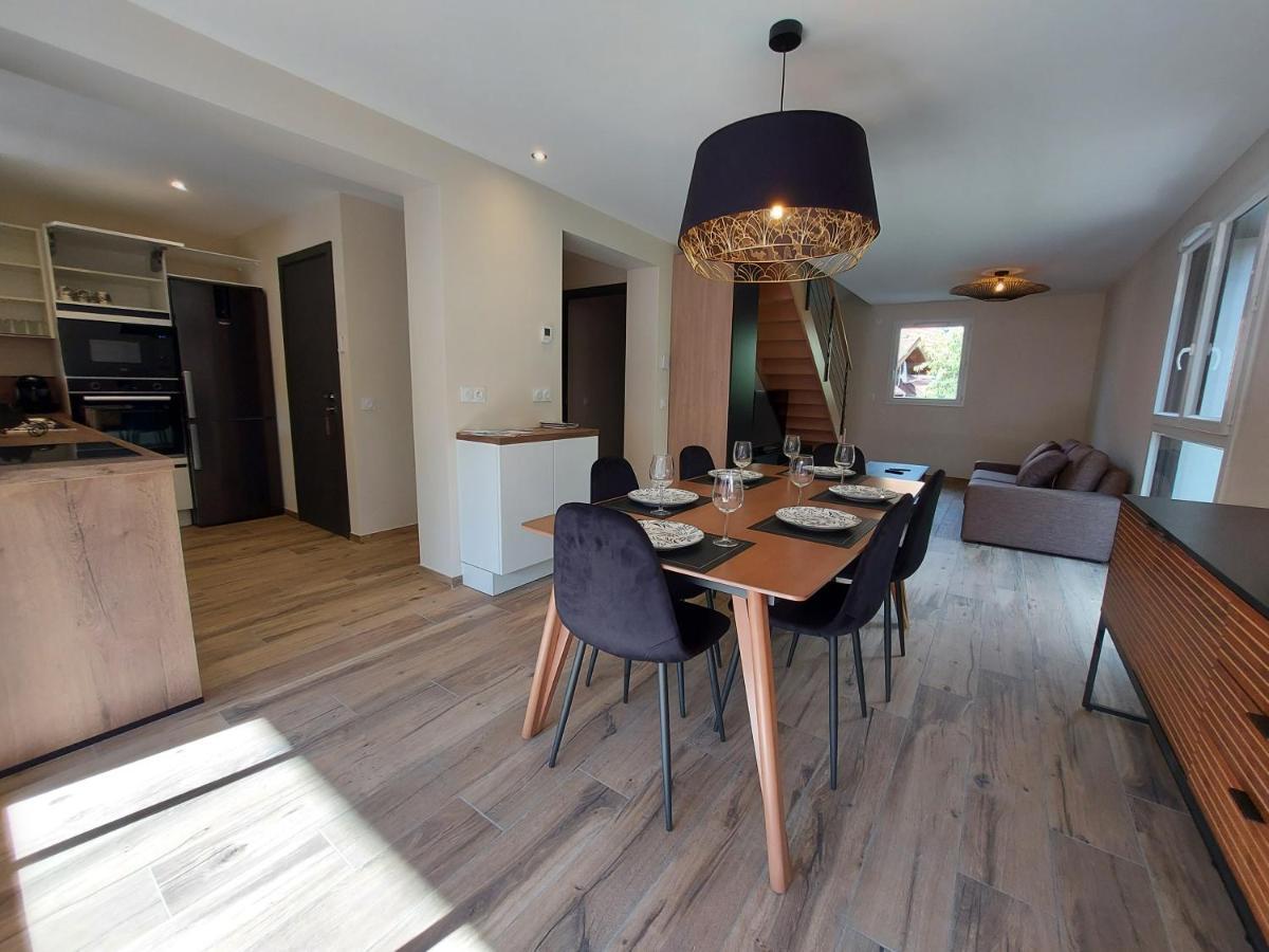 Charmant Et Spacieux Appartement A Quelques Pas Du Lac Duingt Eksteriør billede